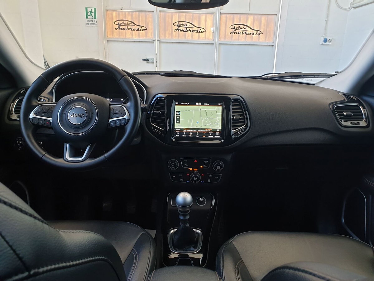 Jeep Compass 1.4 MultiAir 2WD Limited (13)