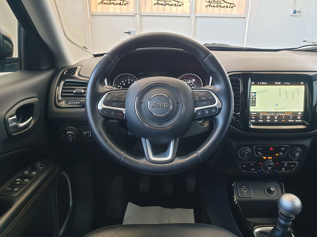 Jeep Compass 1.4 MultiAir 2WD Limited (14)