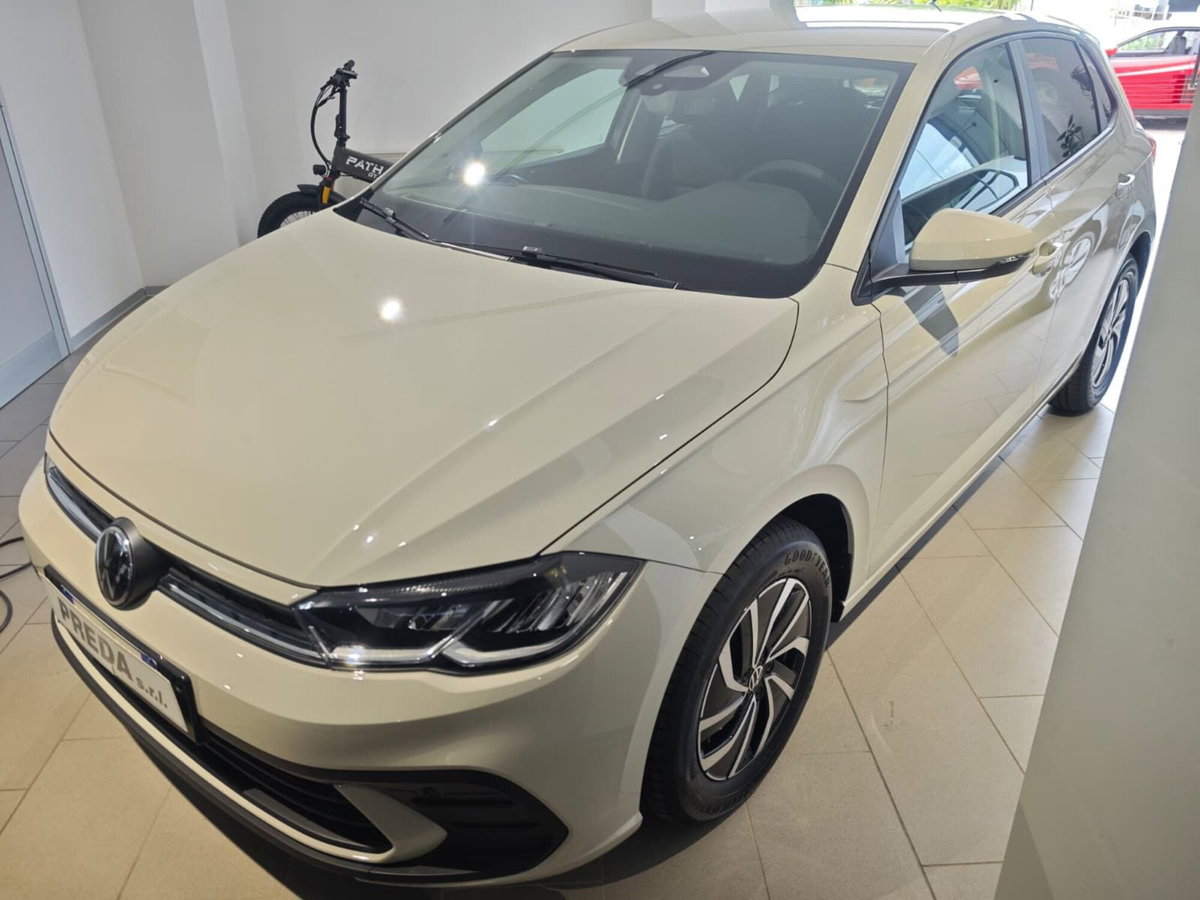 Volkswagen Polo 1.0 Young 80cv (3)