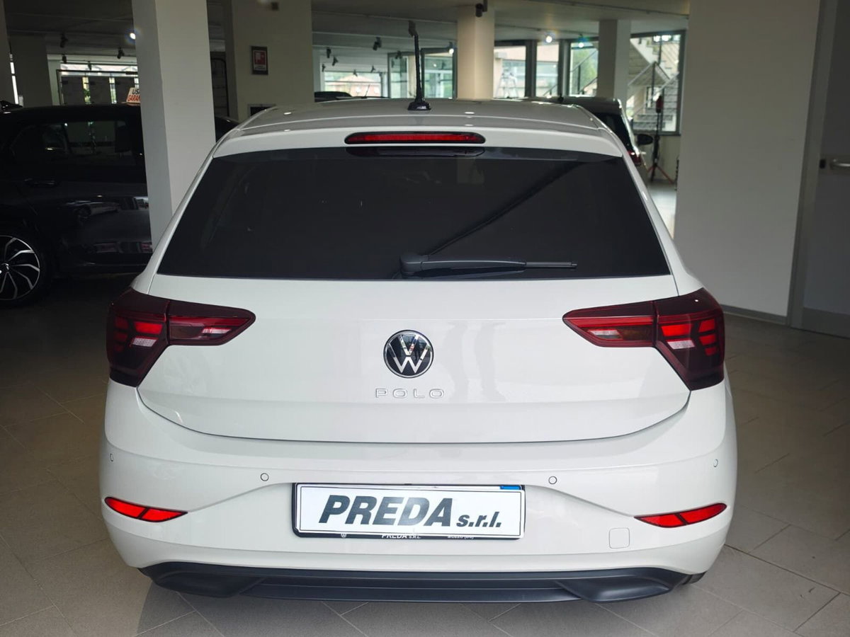 Volkswagen Polo 1.0 Young 80cv (5)