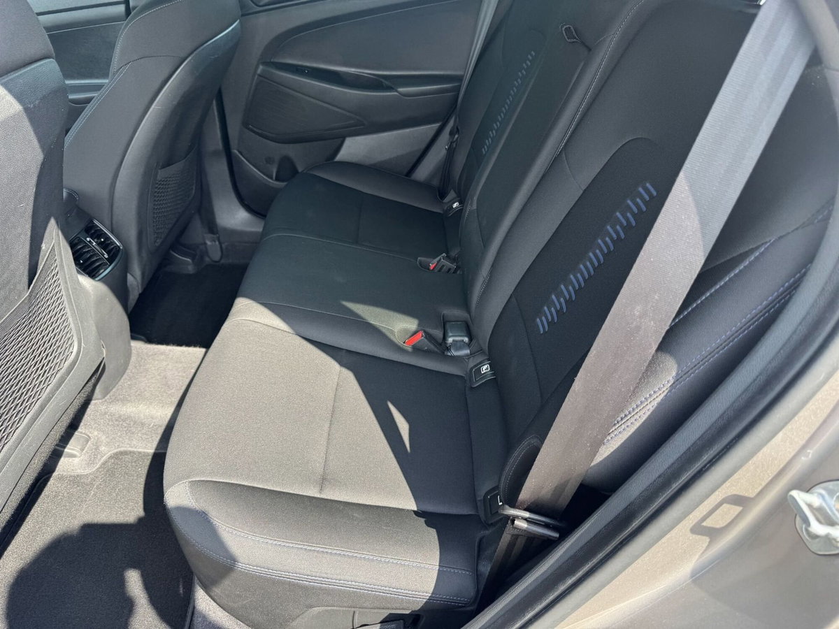 Hyundai Tucson 1.7 CRDi DCT XPlus (12)