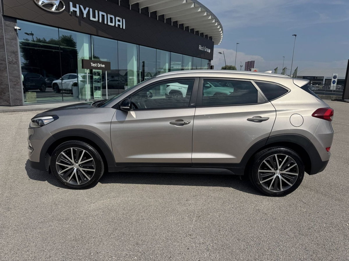 Hyundai Tucson 1.7 CRDi DCT XPlus (2)