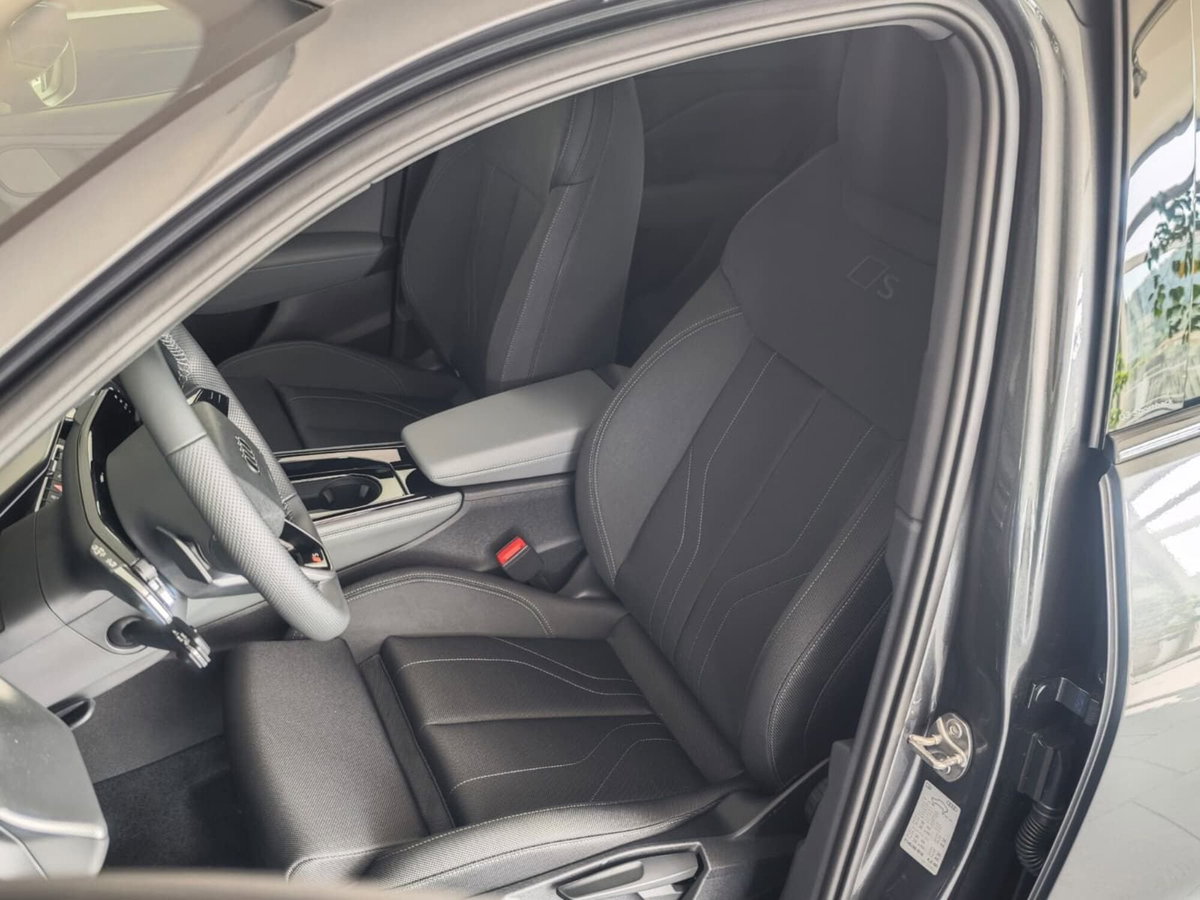 Audi Q3 Sportback 35 TDI quattro S tronic S line edition (14)
