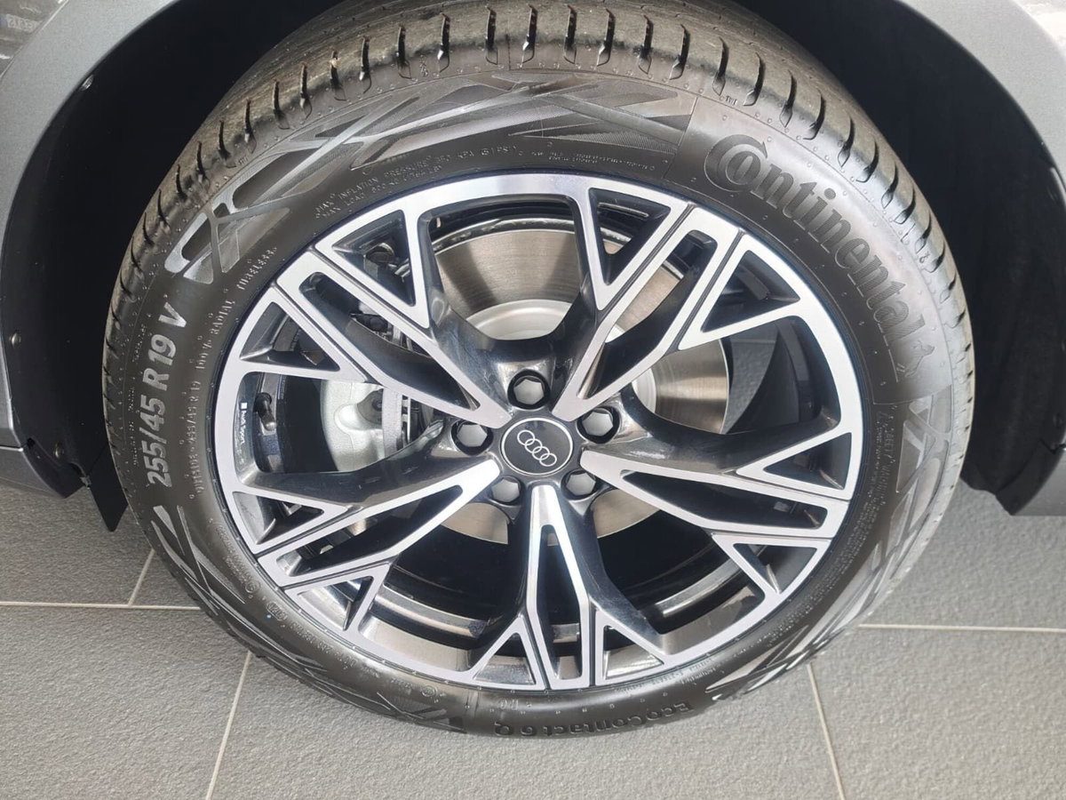 Audi Q3 Sportback 35 TDI quattro S tronic S line edition (8)