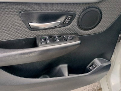 BMW Serie 2 Active Tourer 216d (10)