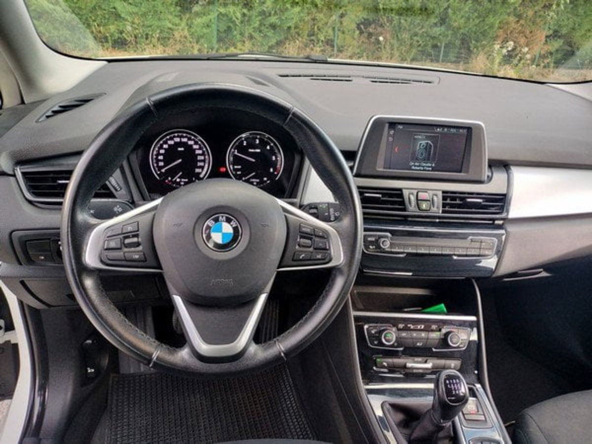 BMW Serie 2 Active Tourer 216d (15)