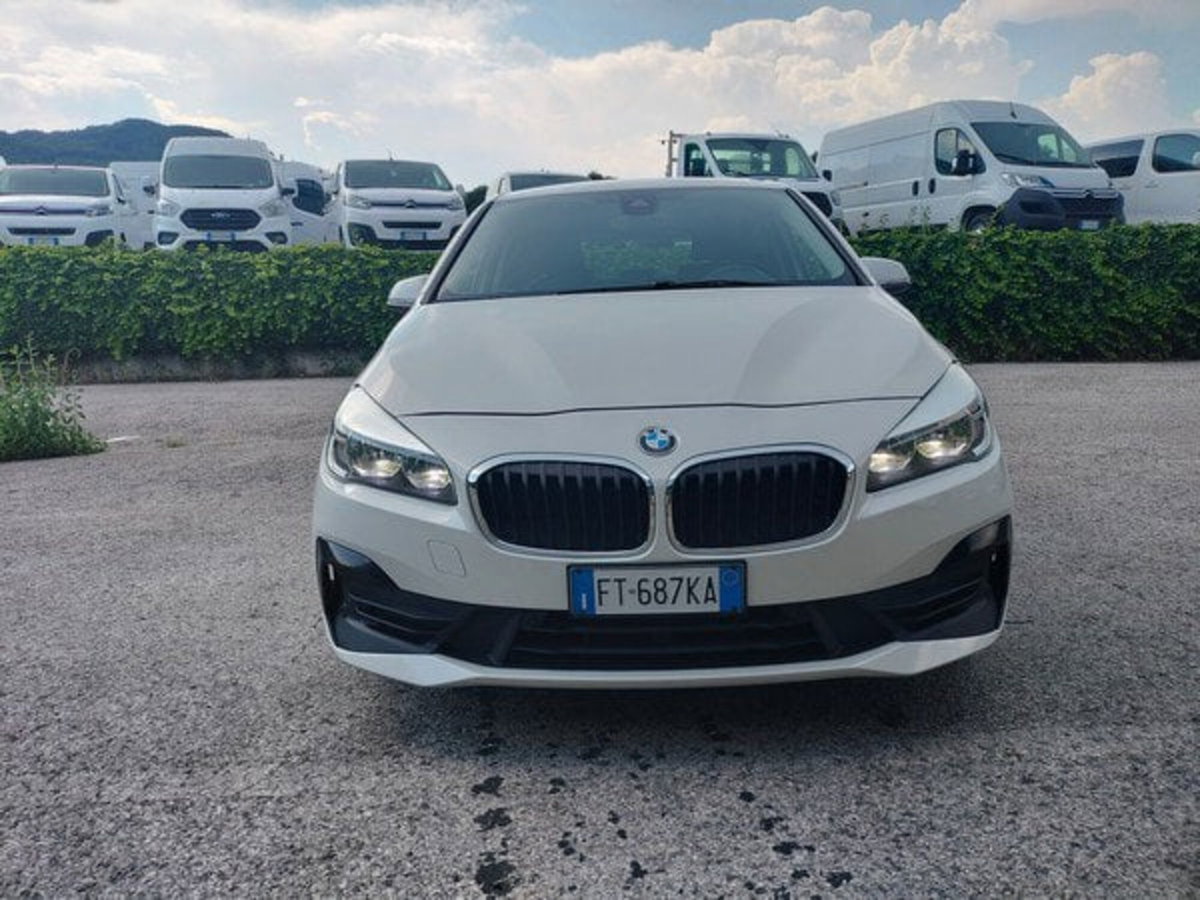 BMW Serie 2 Active Tourer 216d (2)