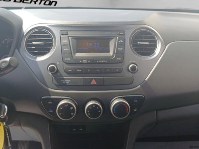 Hyundai i10 1.0 MPI Tech (13)
