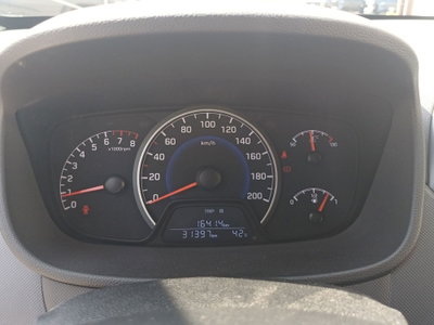 Hyundai i10 1.0 MPI Tech (18)