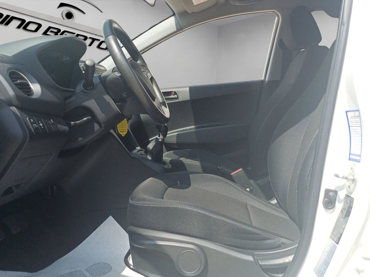 Hyundai i10 1.0 MPI Tech (7)