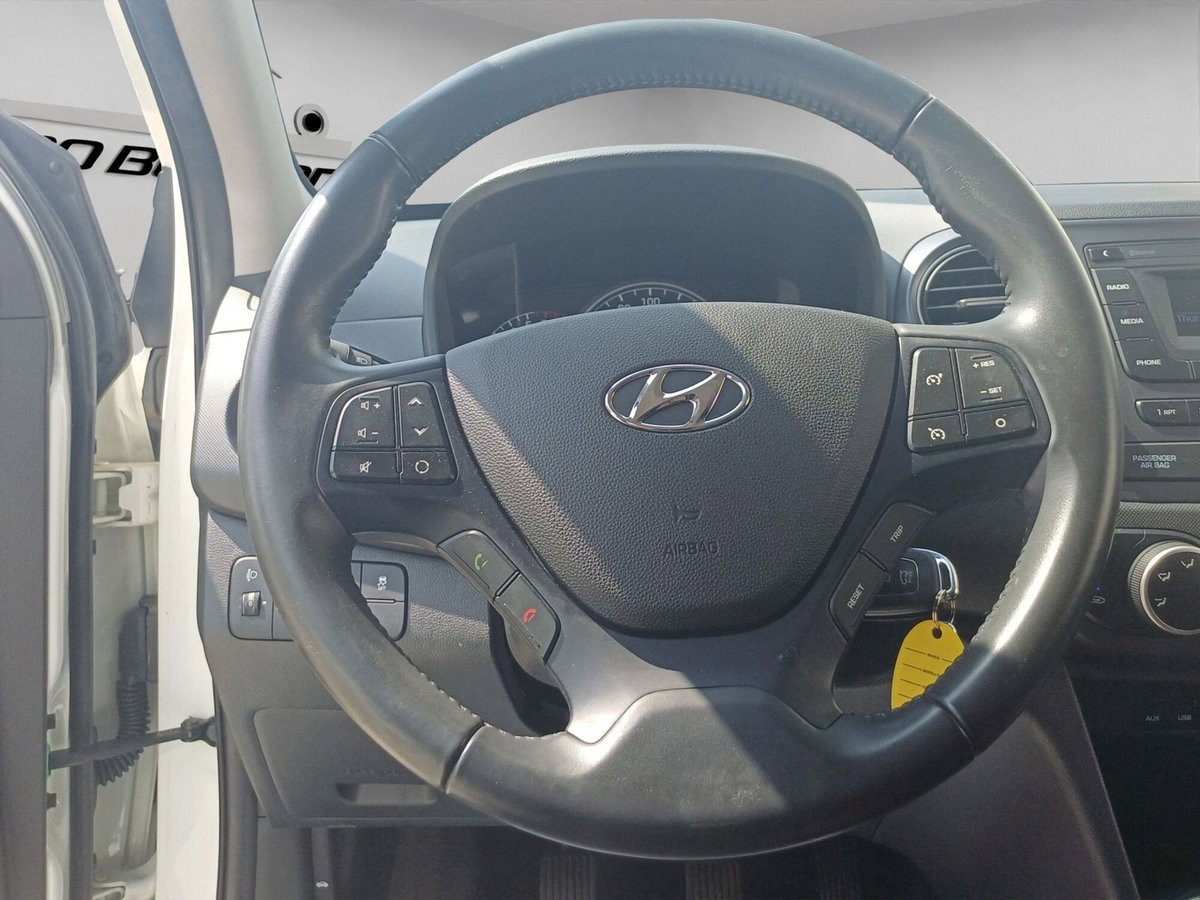 Hyundai i10 1.0 MPI Tech (8)
