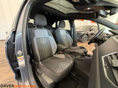 Volkswagen Taigo 1.0 TSI 110 CV DSG R-Line (12)