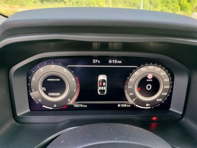 Nissan Qashqai 1.3 mhev N-Connecta 2wd 140cv (11)