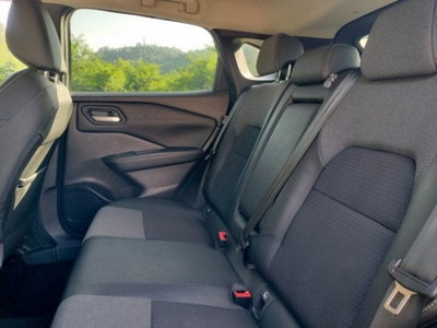 Nissan Qashqai 1.3 mhev N-Connecta 2wd 140cv (14)