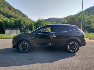 Nissan Qashqai 1.3 mhev N-Connecta 2wd 140cv (5)