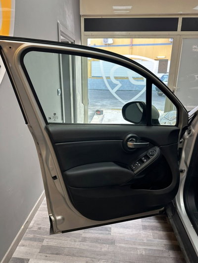 Fiat 500X 1.3 T4 150 CV DCT Yacht Club Capri (17)