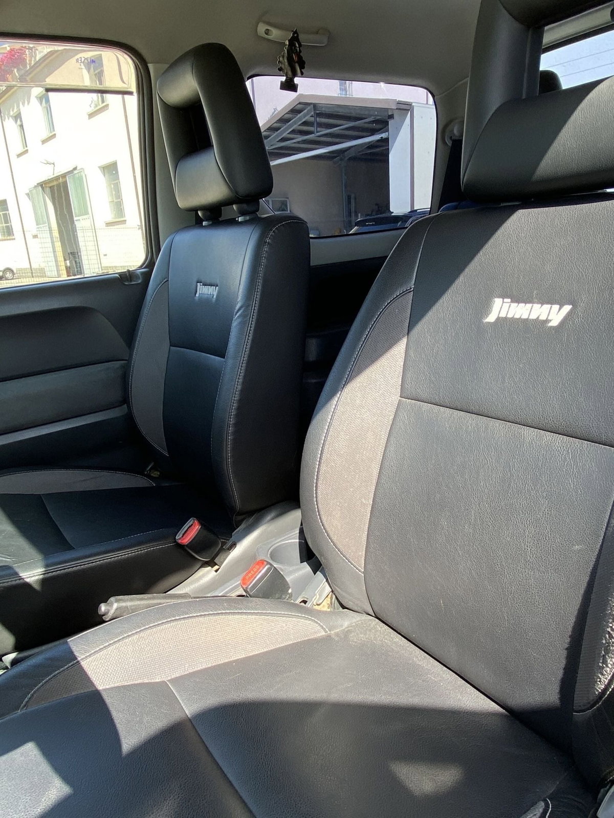 Suzuki Jimny 1.3i 16V cat Cabrio 4WD JLX (10)
