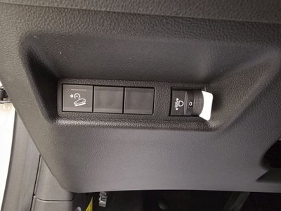Jeep Avenger 1.2 turbo e-hybrid mhev Summit fwd 110cv edct6 (20)