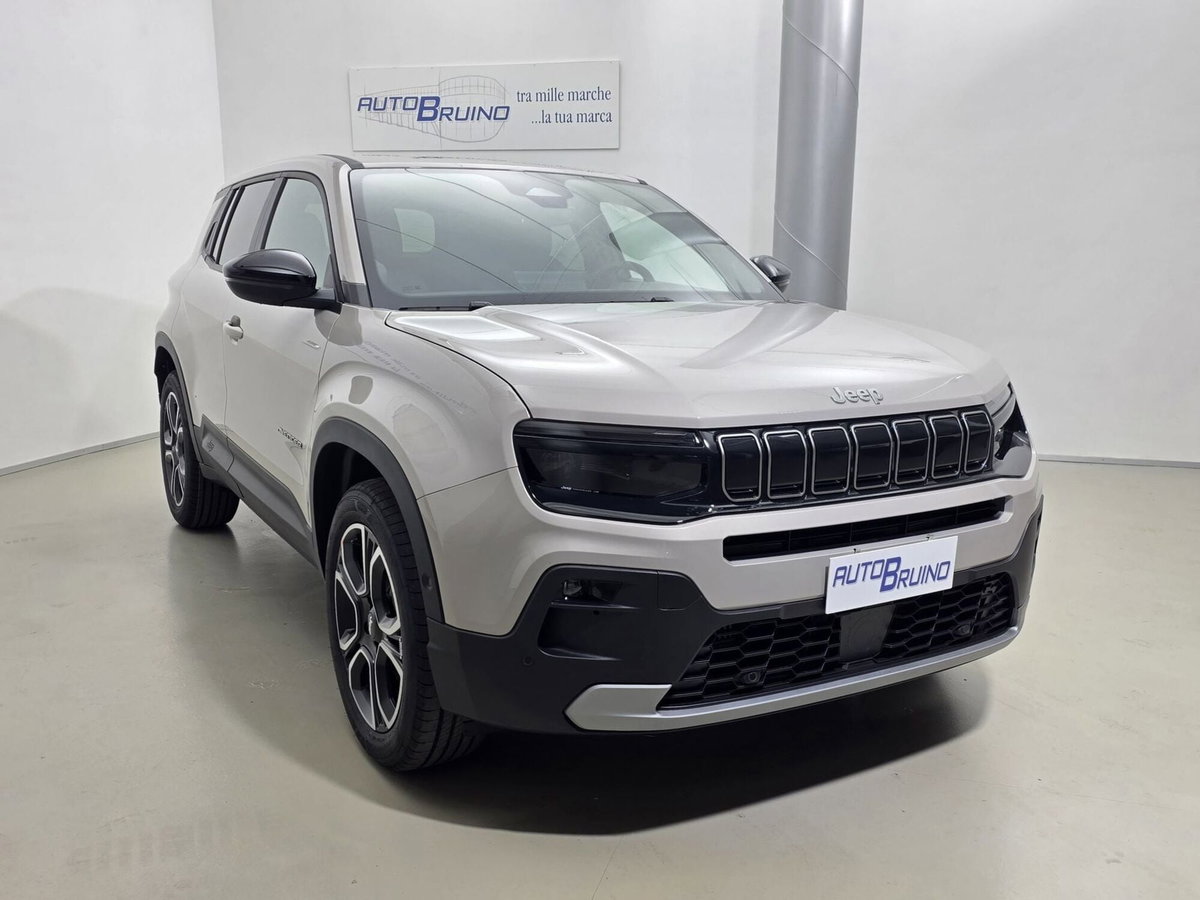 Jeep Avenger 1.2 turbo e-hybrid mhev Summit fwd 110cv edct6 (3)