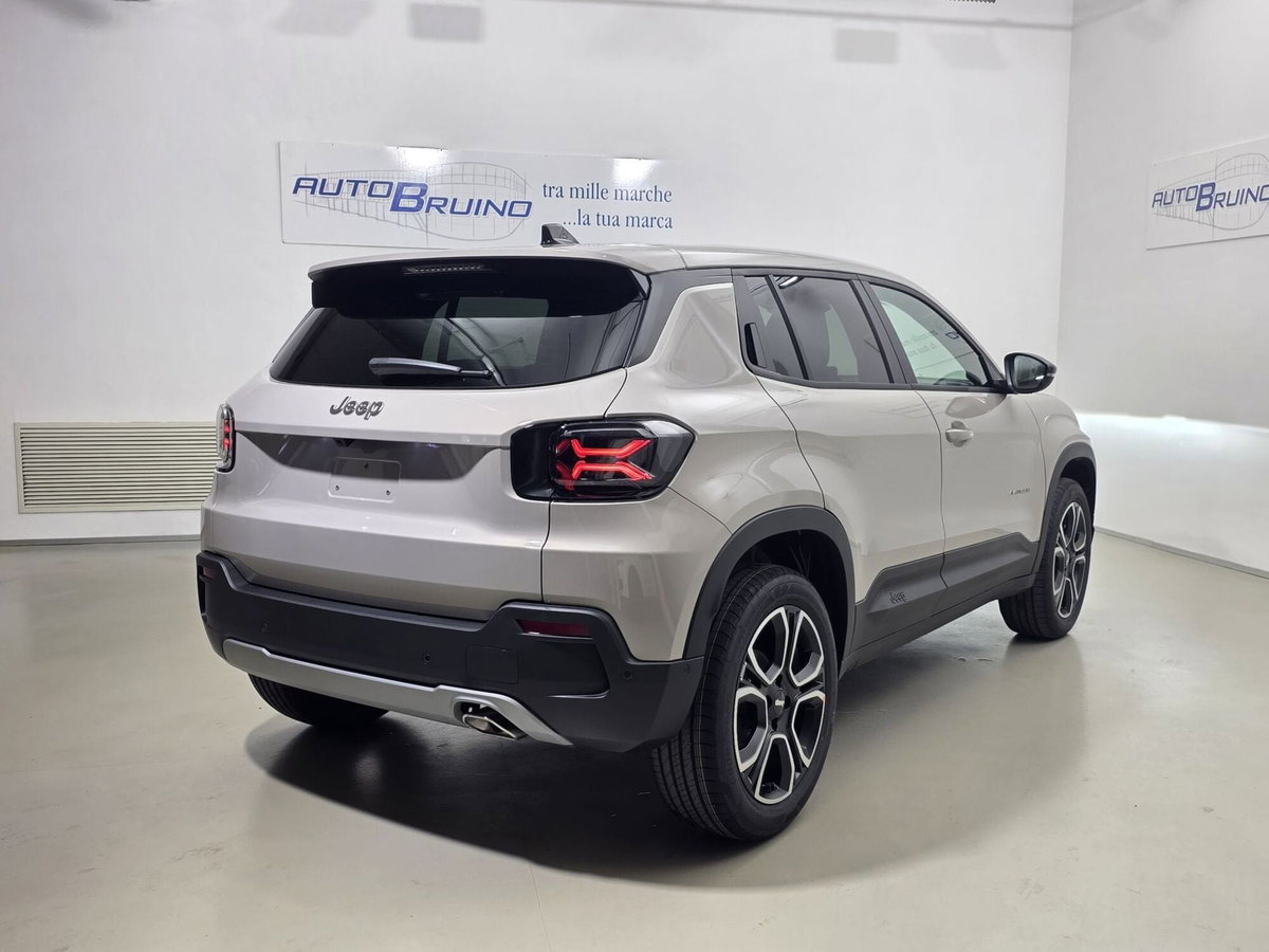 Jeep Avenger 1.2 turbo e-hybrid mhev Summit fwd 110cv edct6 (5)