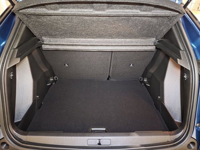 Peugeot 2008 1.2 turbo Allure 100cv (19)