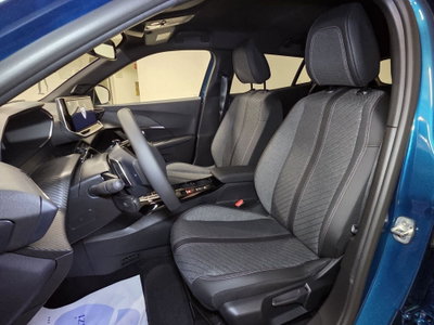 Peugeot 2008 1.2 turbo Allure 100cv (9)