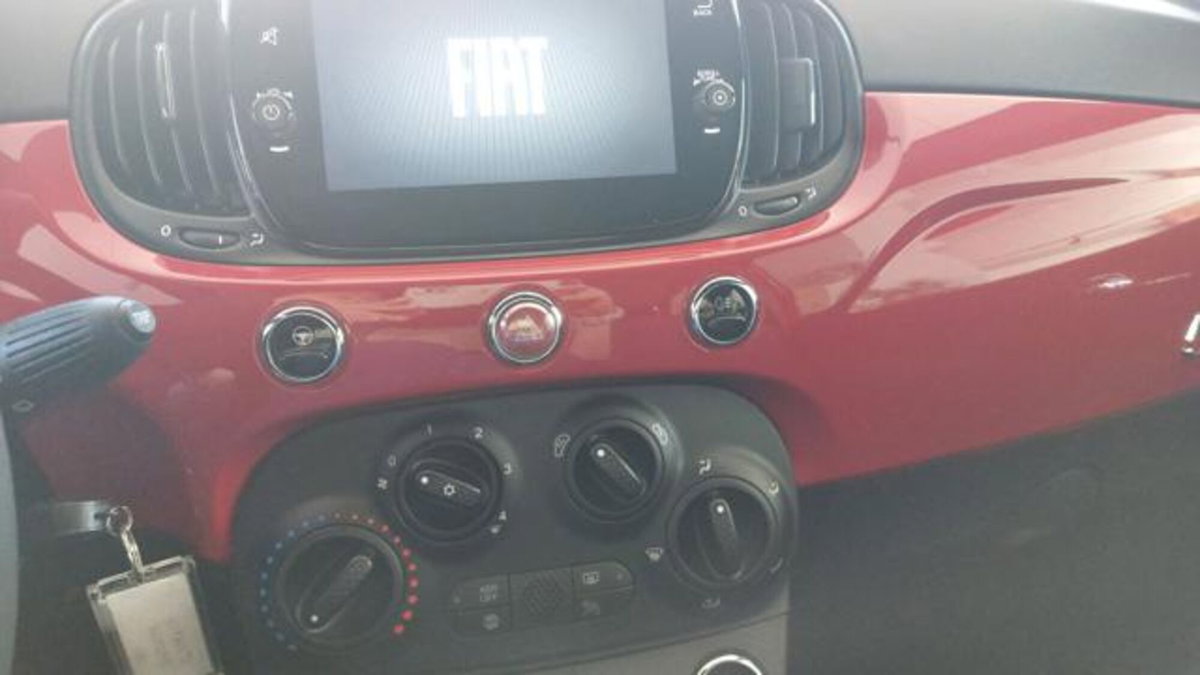 Fiat 500 1.0 Hybrid Cult (13)