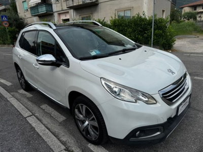 Peugeot 2008 e-HDi 92 CV Stop&Start Allure (3)