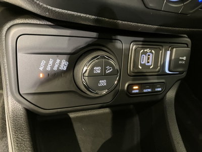 Jeep Renegade 1.3 t4 phev North Star 4xe at6 (9)