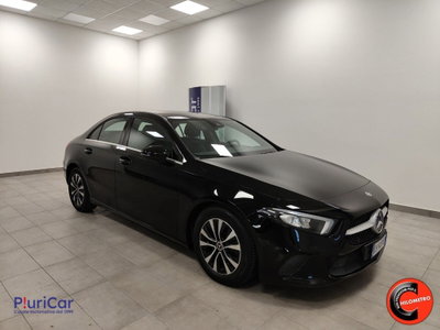 Mercedes-Benz Classe A Sedan 180 d AMG Line Premium Plus auto (2)