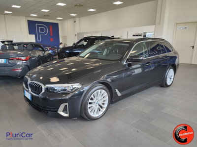 BMW Serie 5 Touring 530d 48V xDrive  Luxury usata