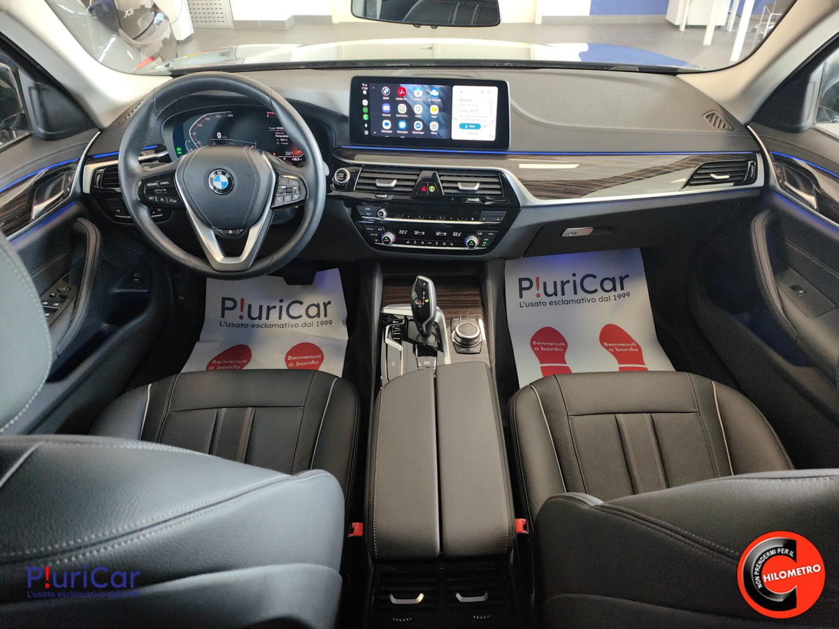 BMW Serie 5 Touring 530d 48V xDrive  Luxury (3)