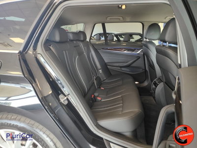 BMW Serie 5 Touring 530d 48V xDrive  Luxury (6)