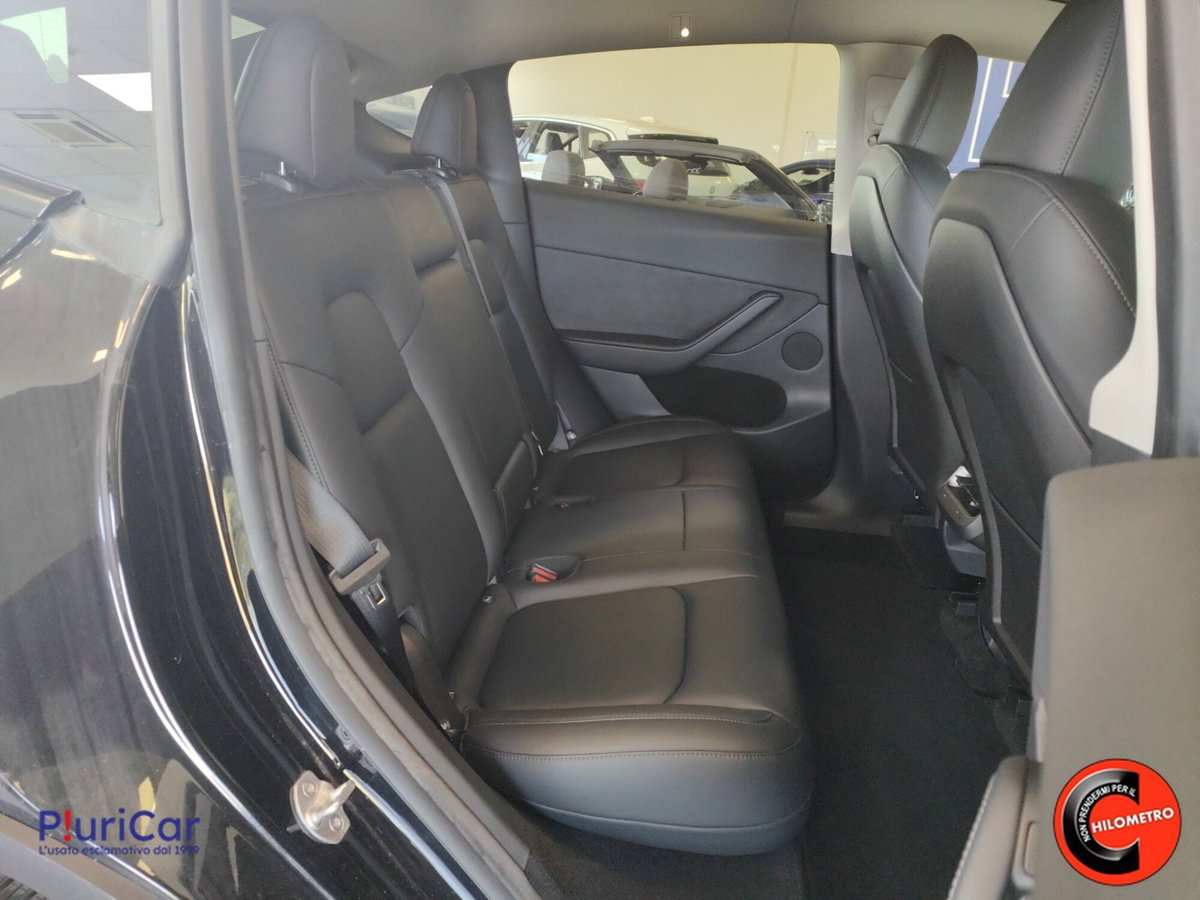 Tesla Model Y Long Range Dual Motor awd (6)