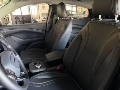 Ford Mustang Mach-E Extended 294CV Premium (12)