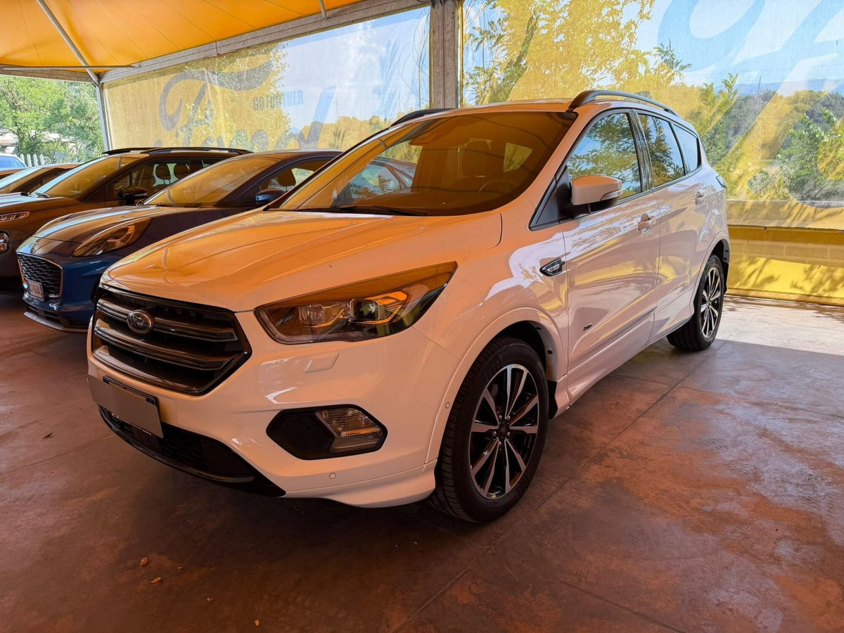 Ford Kuga 2.0 TDCI 150 CV S&S 4WD ST-Line