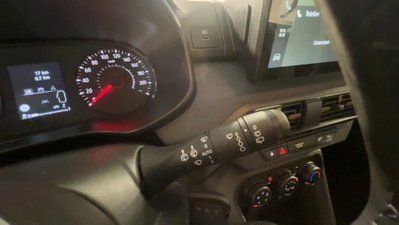 Dacia Sandero Stepway 1.2 Eco-G Expression 120cv auto (16)