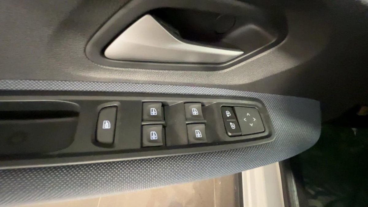 Dacia Sandero Stepway 1.2 Eco-G Expression 120cv auto (10)