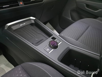 Volkswagen T-Roc 1.5 etsi Life 150cv dsg (14)