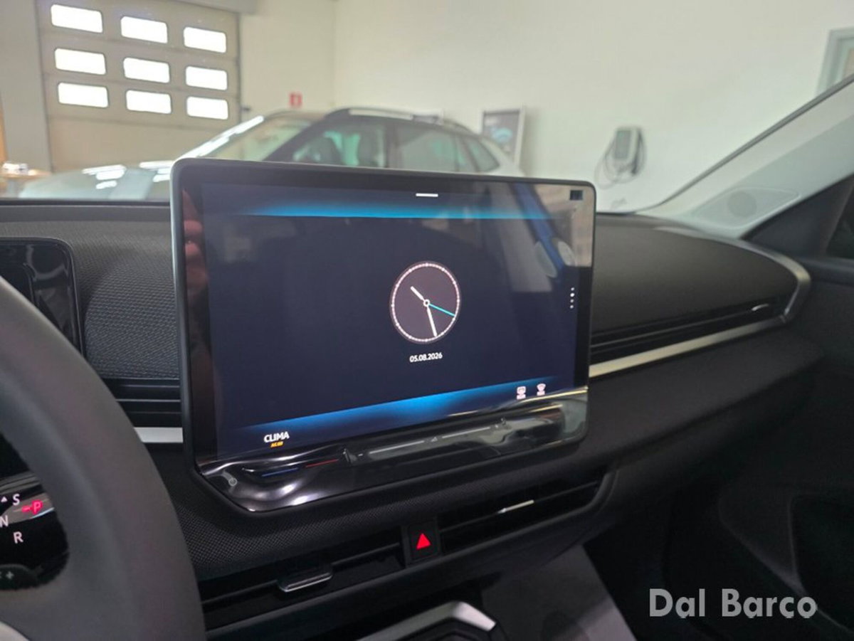 Volkswagen T-Roc 1.5 etsi Life 150cv dsg (15)