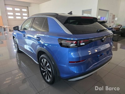Volkswagen T-Roc 1.5 etsi Life 150cv dsg (4)