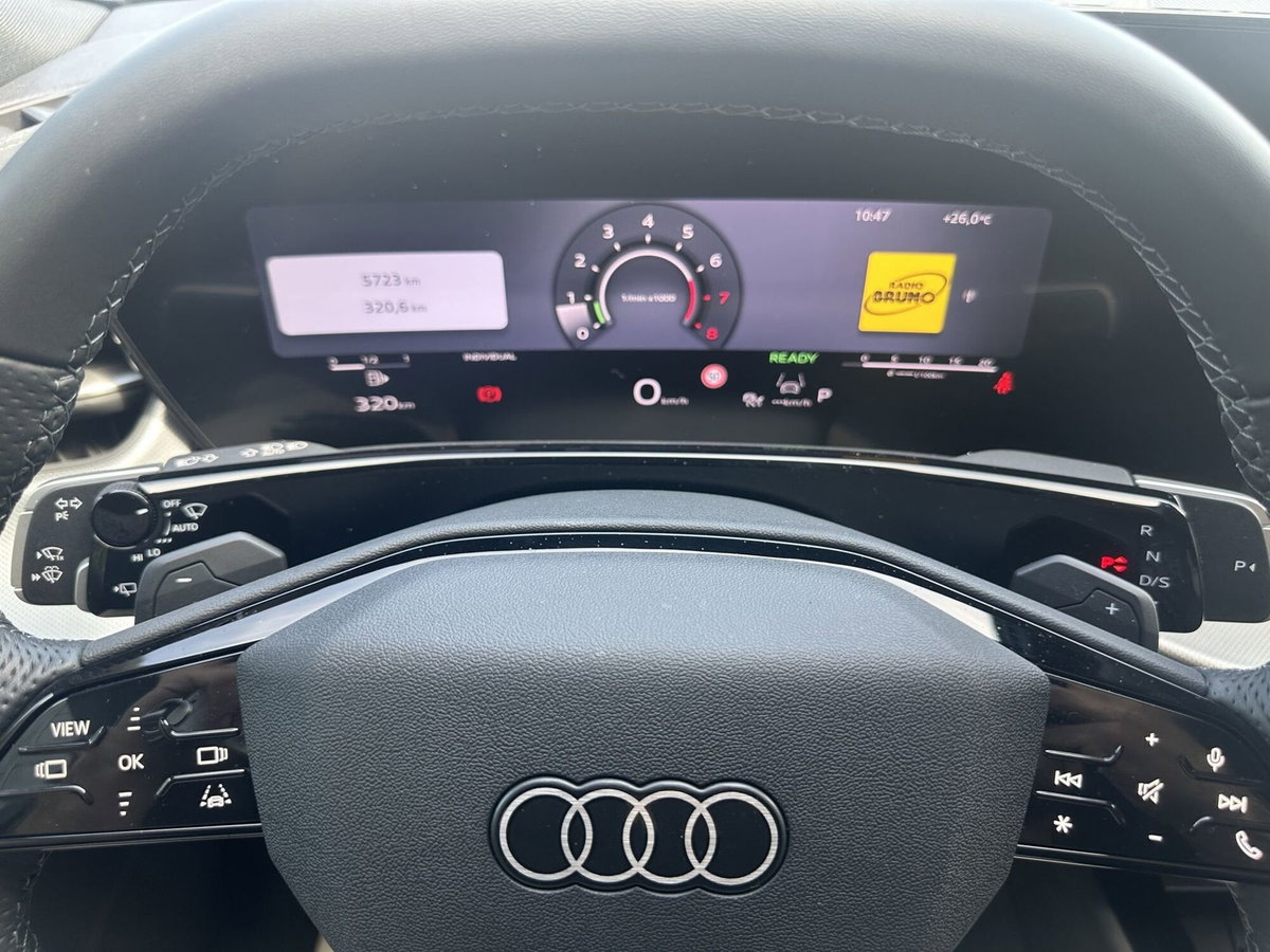 Audi Q3 Sportback 2.0 tfsi S line edition quattro 204cv s-tronic (13)