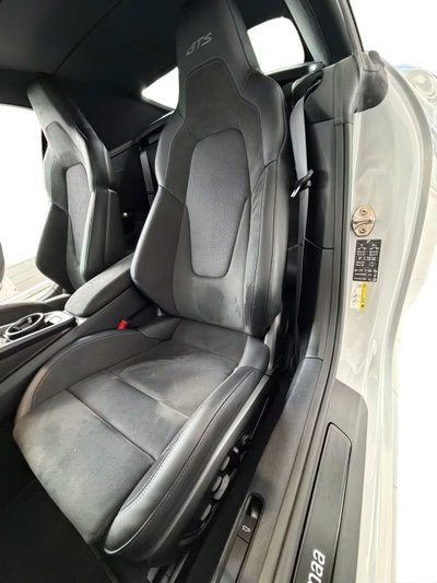 Porsche 911 Cabrio 3.6 Carrera 4 GTS auto (10)
