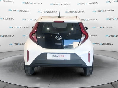 Toyota Aygo X 1.0 Active 72cv (4)