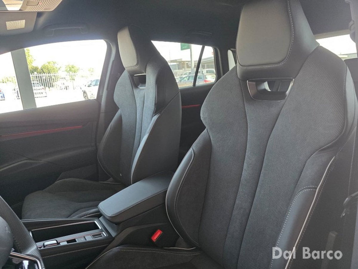 Skoda Elroq 61kWh 60 Sportline 190cv (7)