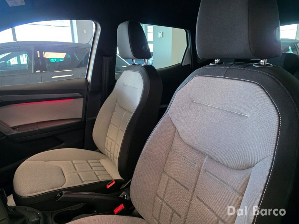 SEAT Arona 1.0 EcoTSI FR (11)