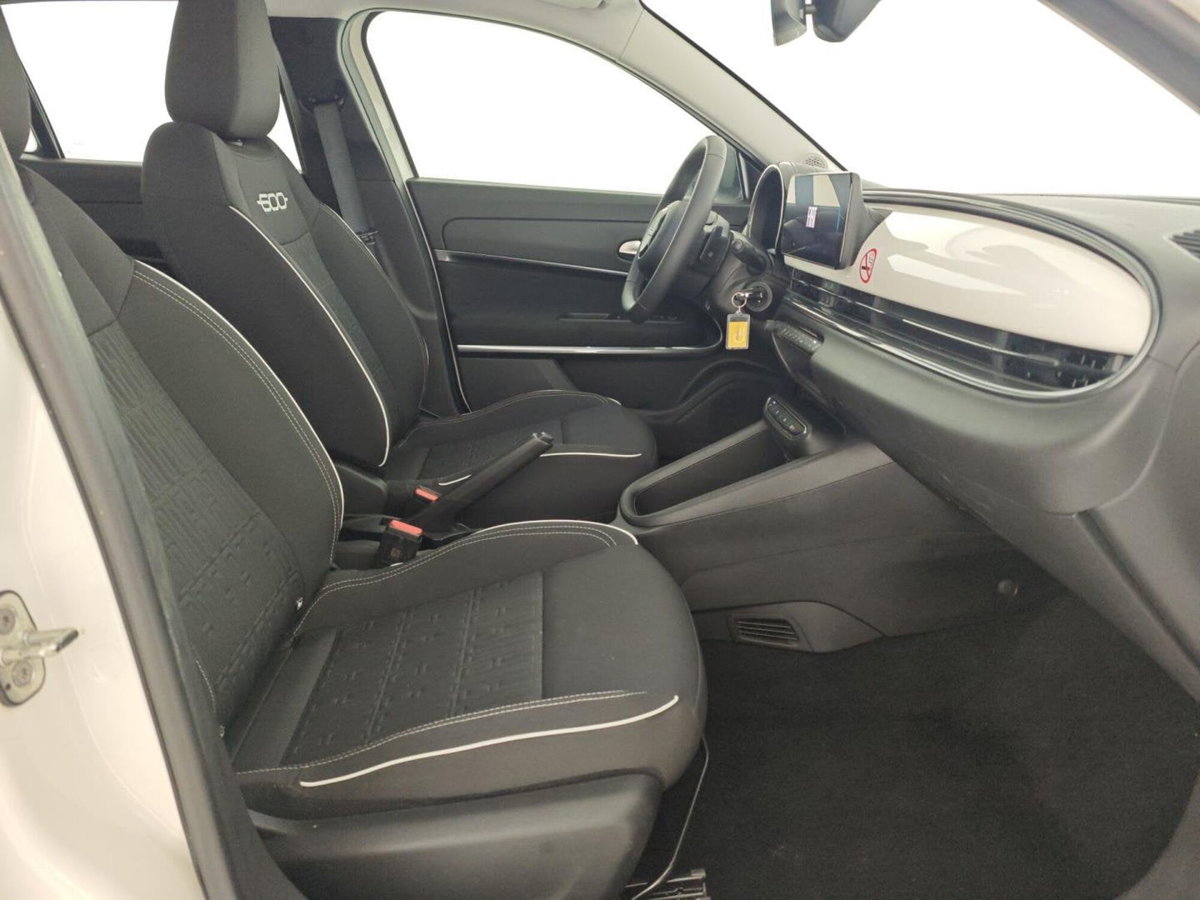 Fiat 600 1.2 hybrid 110cv auto (13)