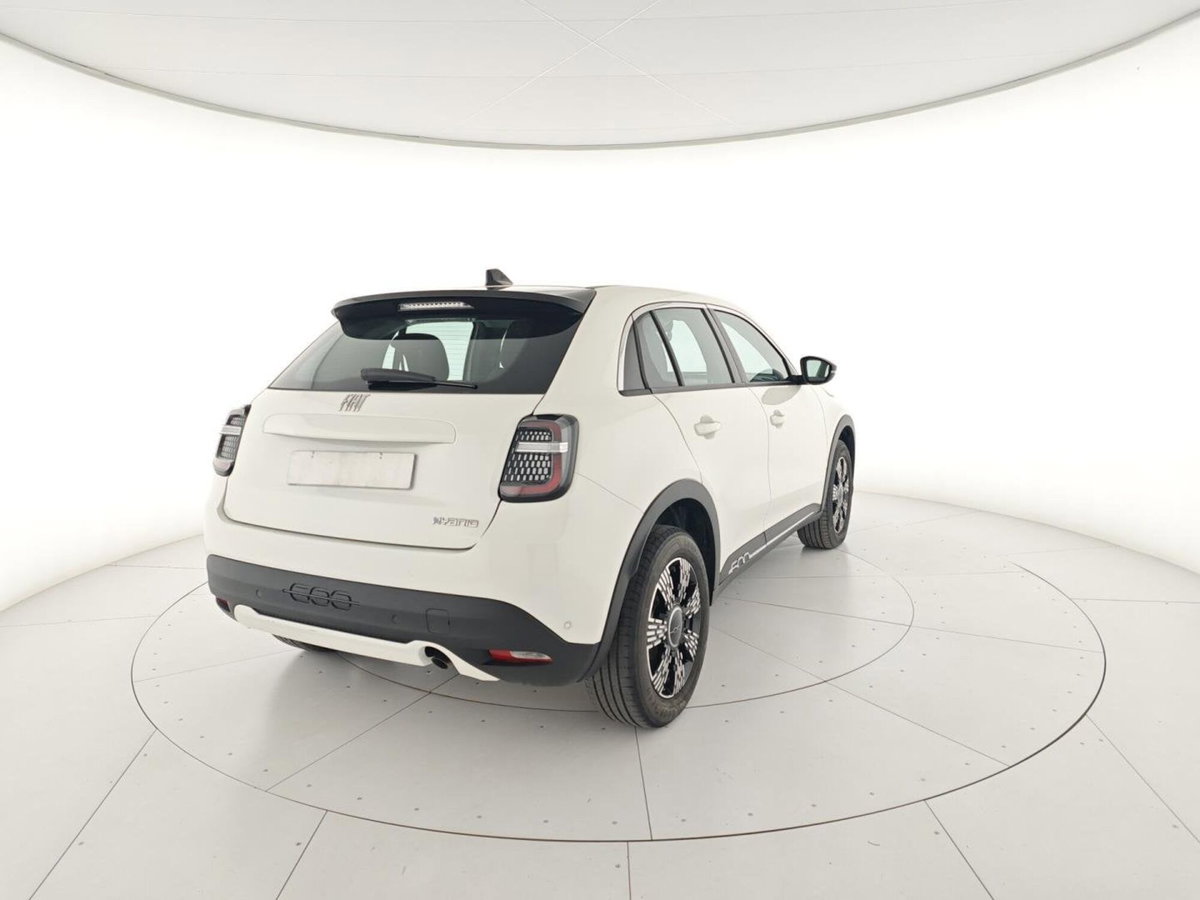 Fiat 600 1.2 hybrid 110cv auto (6)