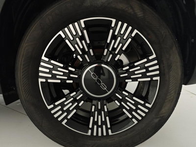 Fiat 600 1.2 hybrid 110cv auto (8)