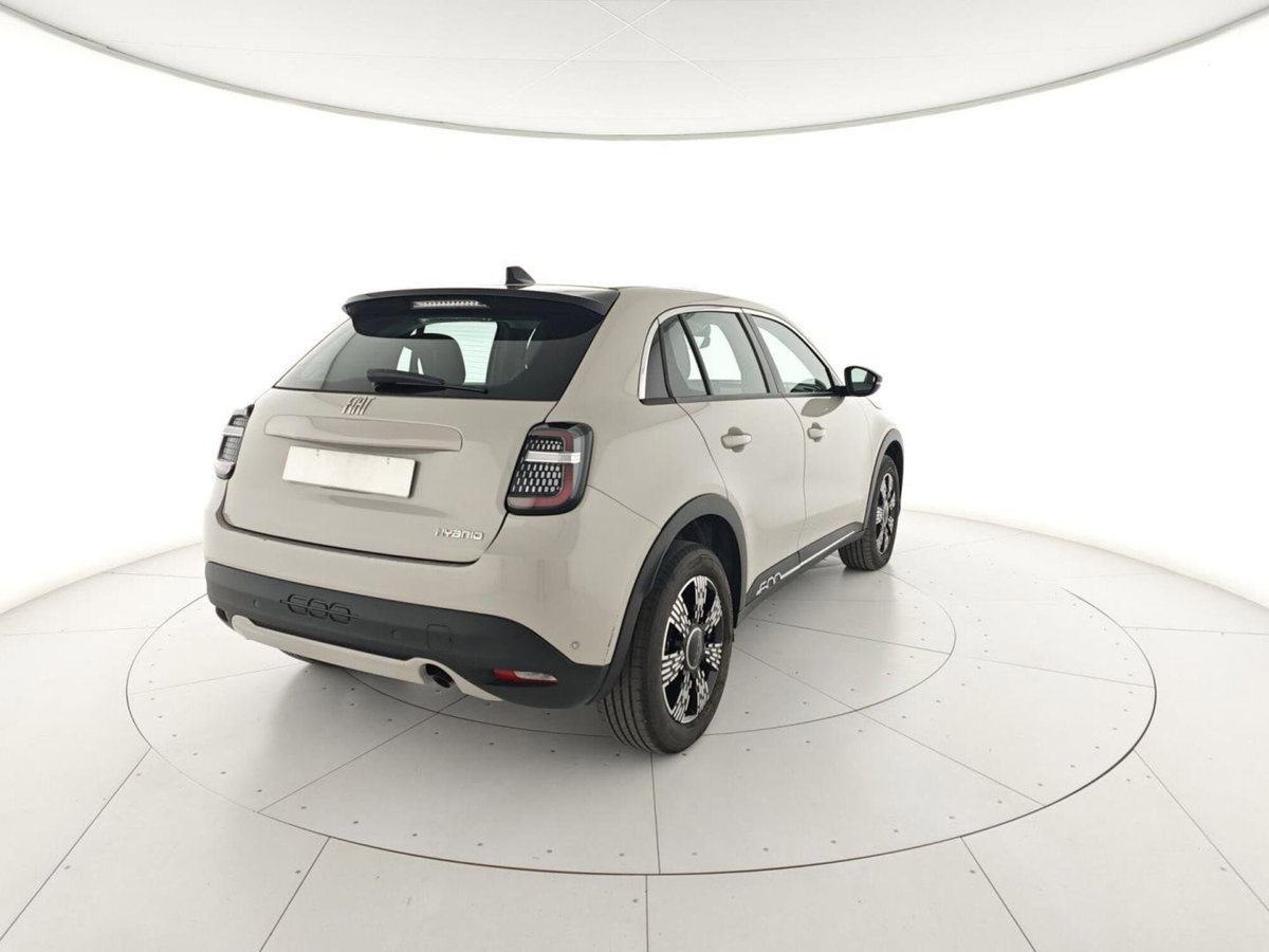 Fiat 600 1.2 hybrid 110cv auto (5)